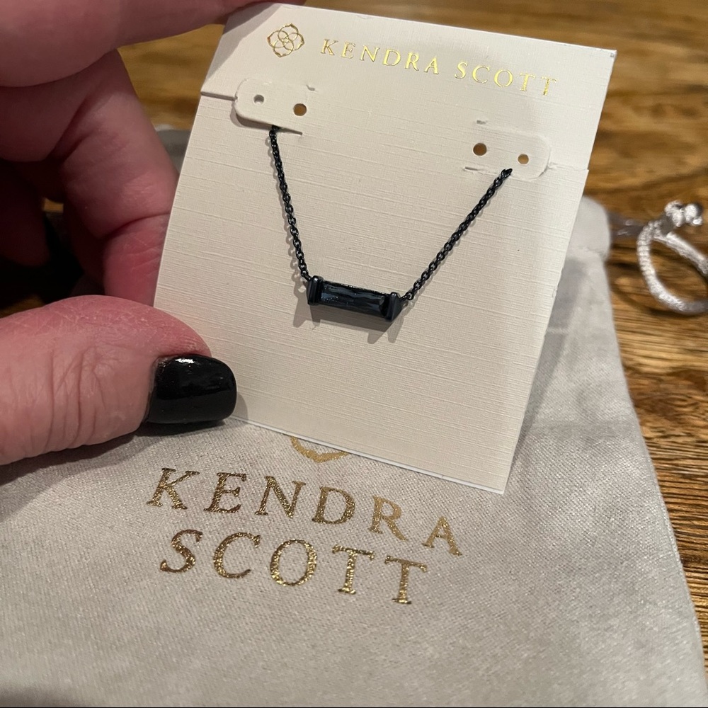 Kendra Scott Rufus Navy Gunmetal Indigo Crystal Pe
